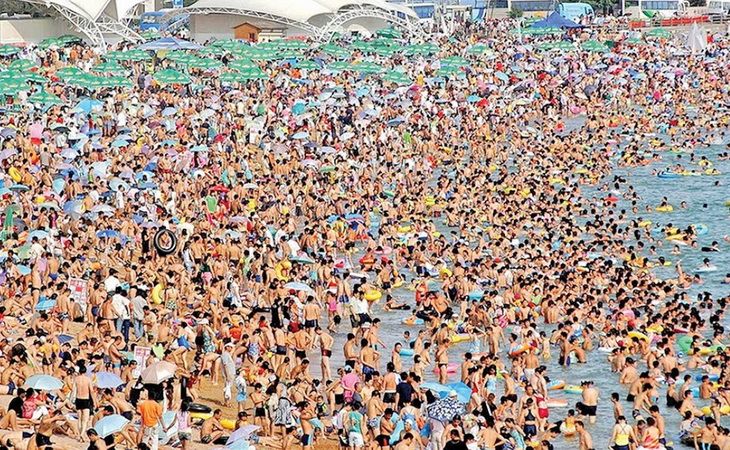 Что больше всего раздражает туристов на отдыхе: результаты опроса и советы для комфортного путешествия